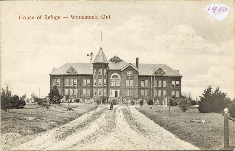 A postcard with a black and white photo of the former House of Refuge in Woodstock, Ontario.